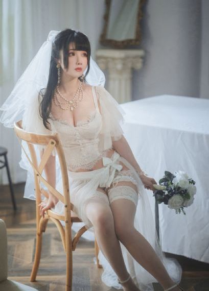 邻家妻子